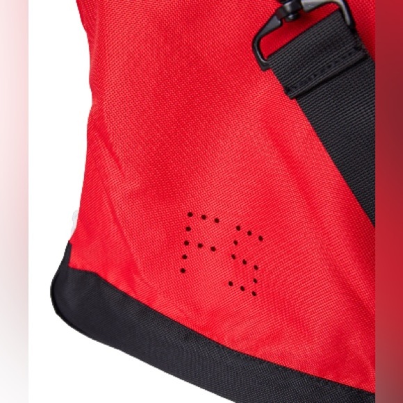 FULL SEND‎ FITNESS DUFFLE BAG - Picture 5 of 5